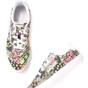 ADIDAS VULC RAID3R SNEAKER